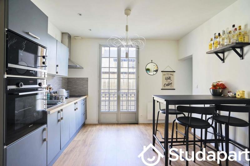 Chambre - 10 m² - 1 pièce