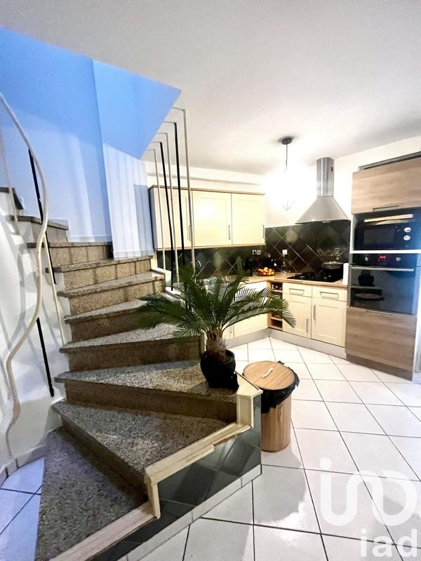 Maison de ville - 70 m² - 3 pièces