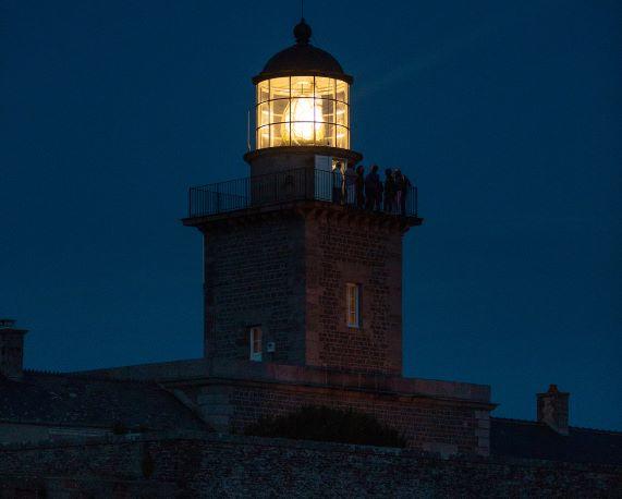 Pierres en Lumières - Visite nocturne du phare de Carteret