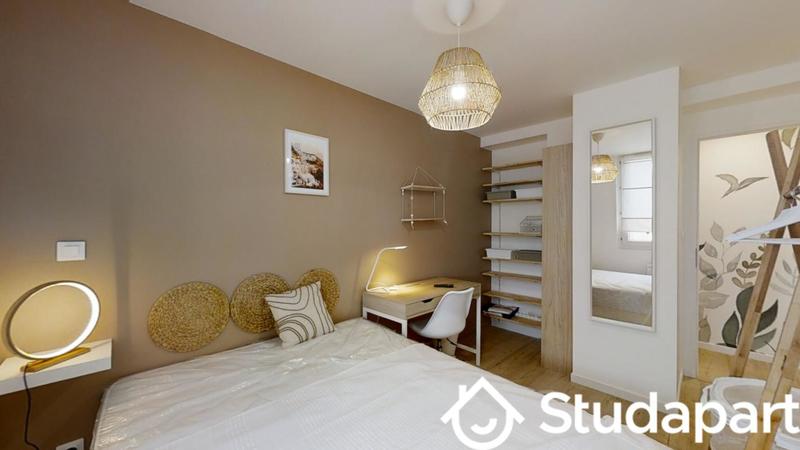 Chambre - 11 m² - 1 pièce