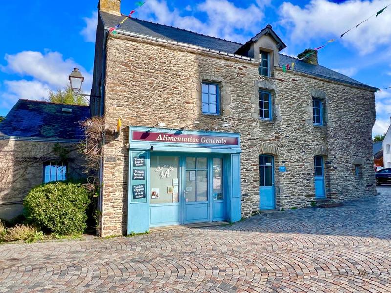 Maison chambre d'hôtes - 240 m² - 7 pièces