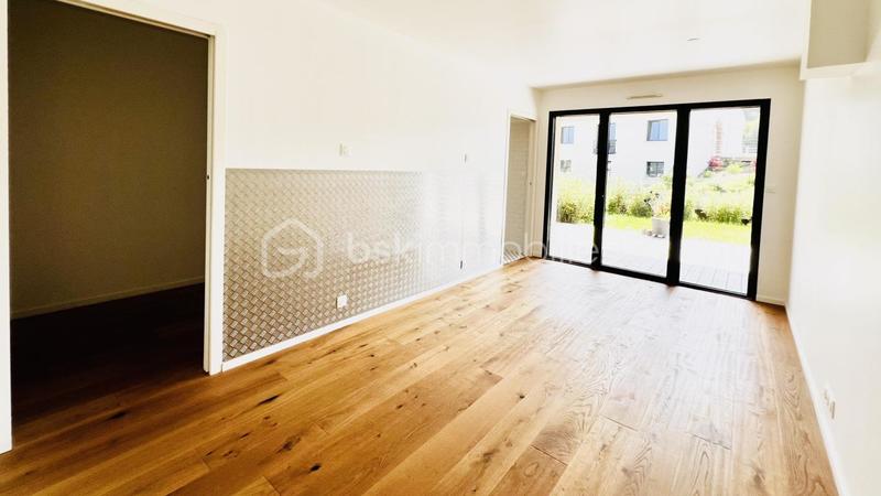 Maison - 136 m² - 6 pièces