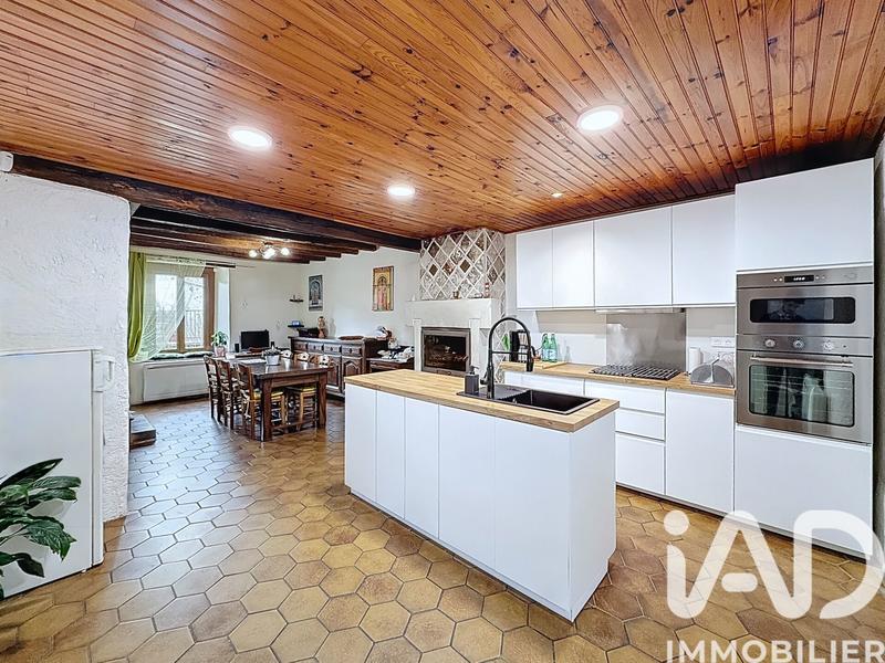 Maison - 110 m² - 5 pièces