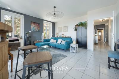 Appartement - 122 m² - 4 pièces