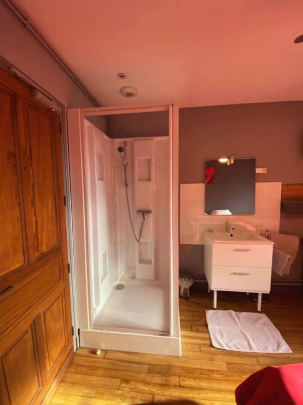 Maison - 650 m² - 20 pièces