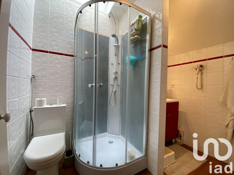 Maison - 195 m² - 10 pièces