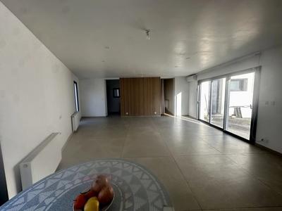 Villa - 115 m² - 6 pièces