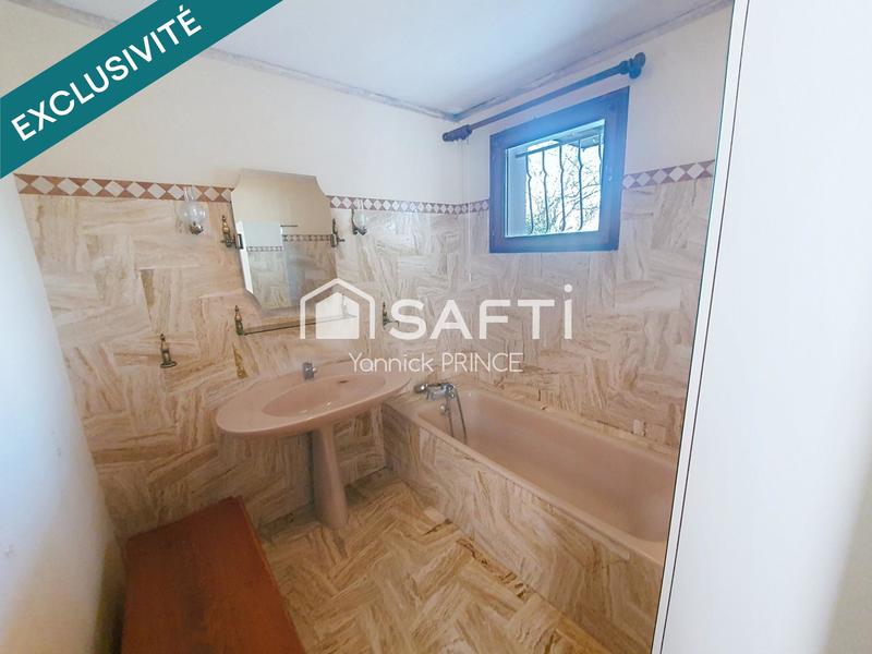 Maison - 168 m² - 8 pièces