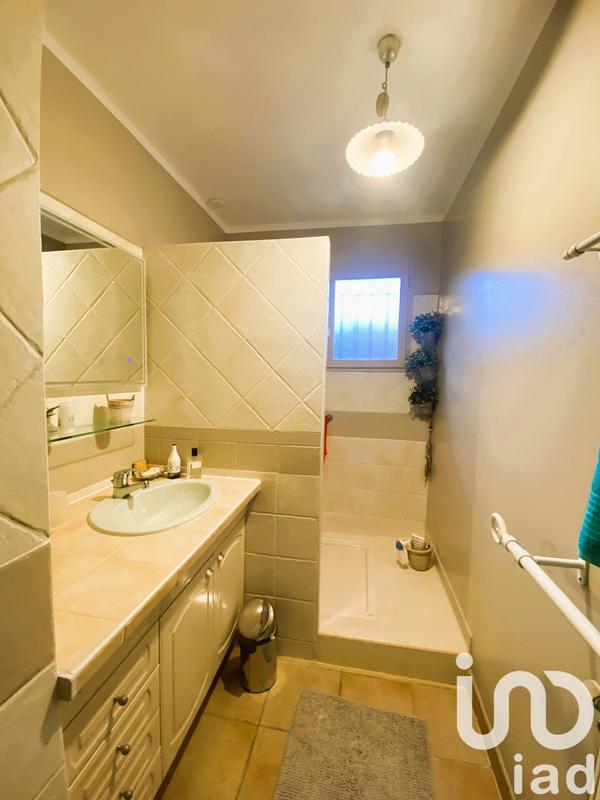 Maison - 255 m² - 7 pièces