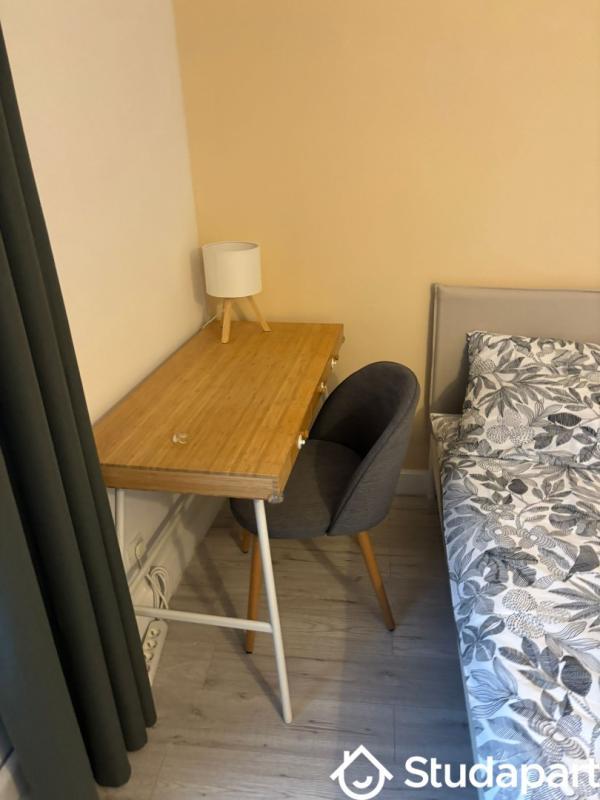 Chambre - 19 m² - 1 pièce