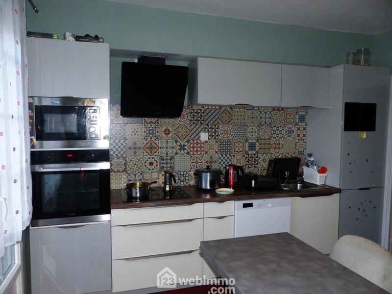 Maison - 185 m² - 7 pièces