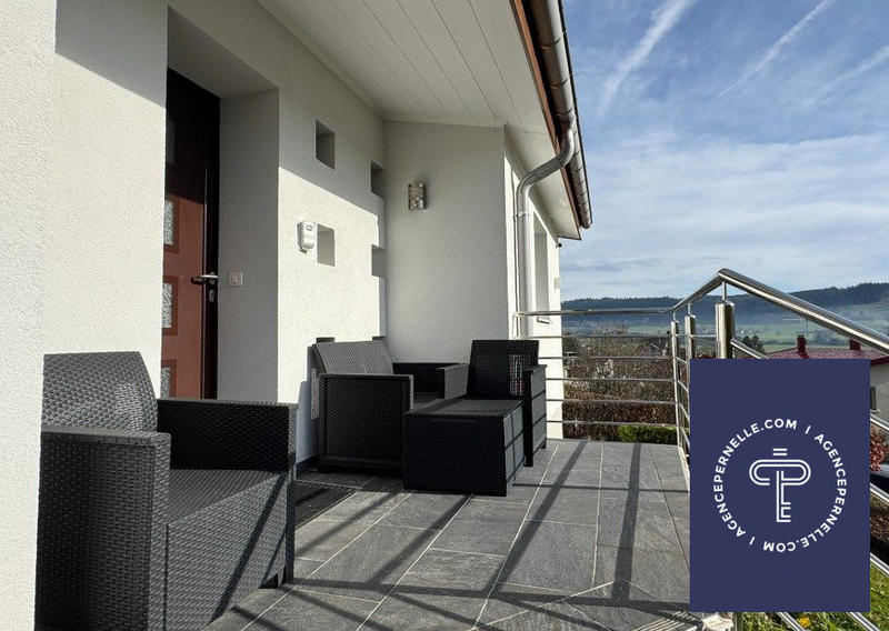 Maison - 140 m² - 5 pièces