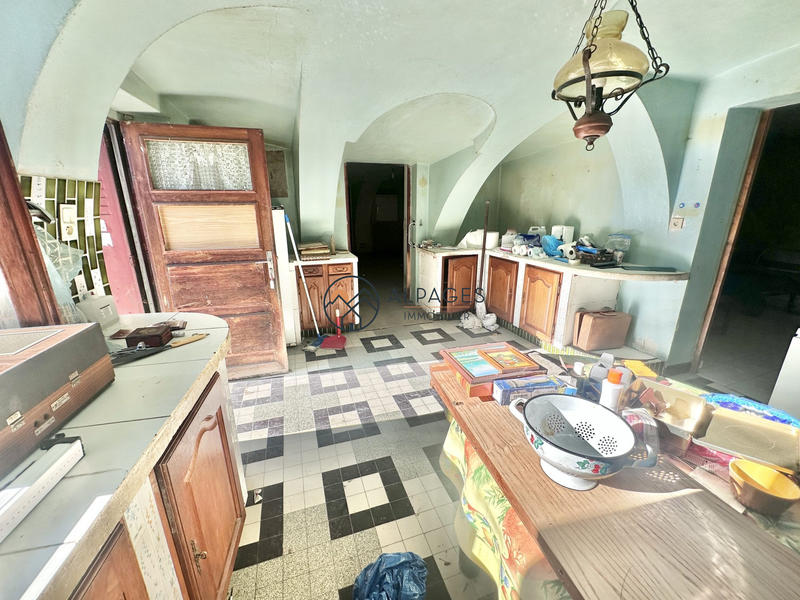 Châlet - 350 m² - 6 pièces