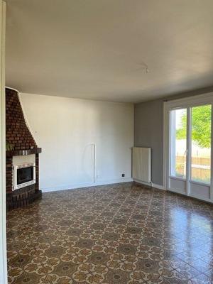 Maison - 95 m² - 5 pièces