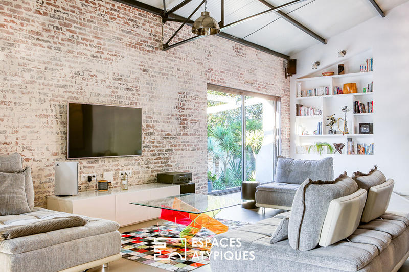 Maison - 221 m² - 6 pièces