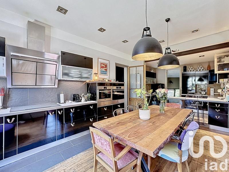 Maison - 132 m² - 6 pièces