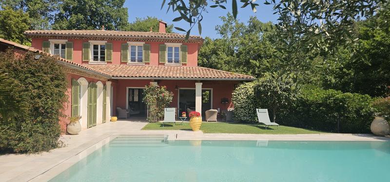 Maison - 190 m² - 4 pièces