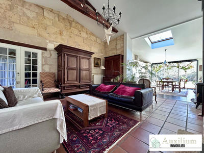 Maison ancienne - 196 m² - 9 pièces