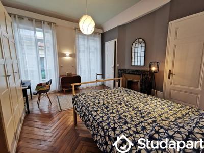 Chambre - 16 m² - 1 pièce