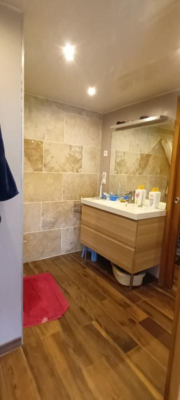 Maison - 300 m² - 8 pièces