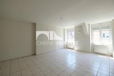 Appartement - 85 m² - 3 pièces