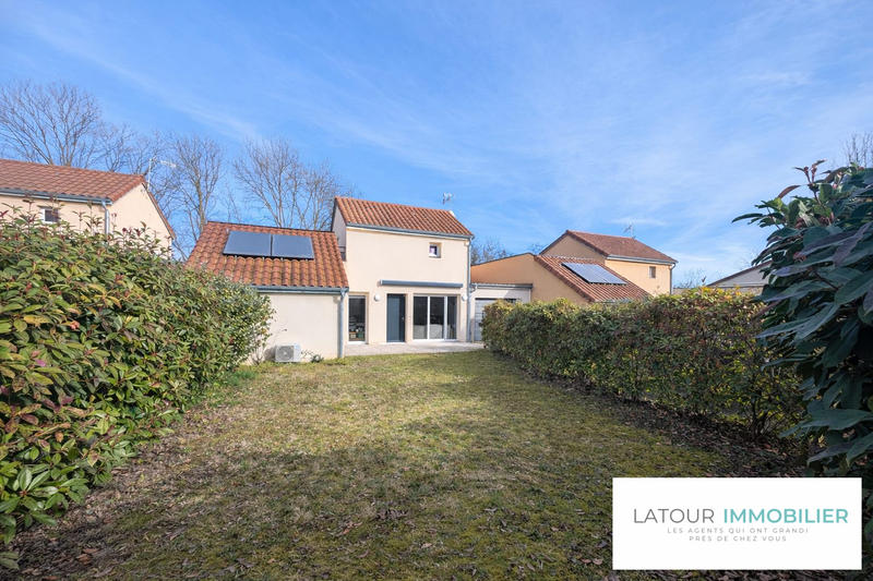 Maison - 100 m² - 5 pièces