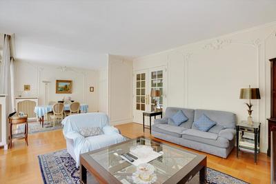 Appartement - 107 m² - 4 pièces