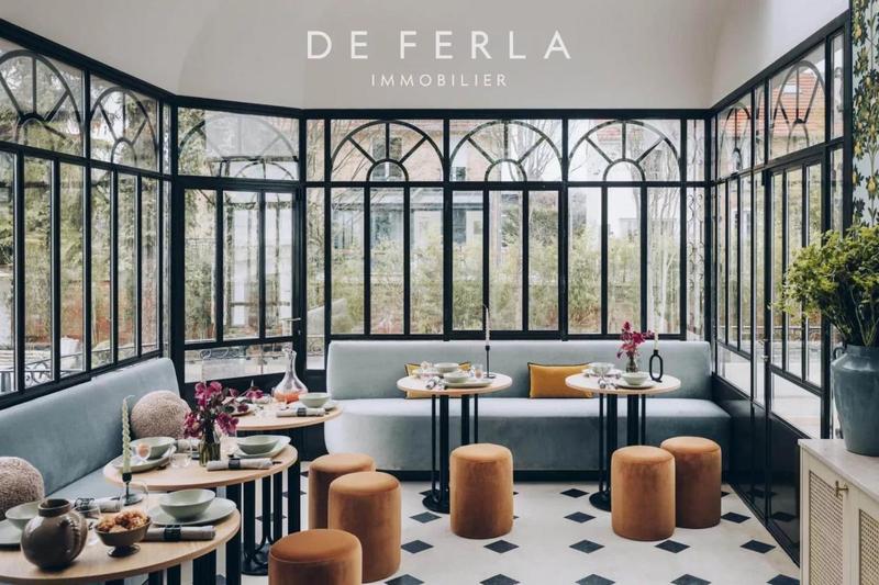 Maison de maîtres - 536 m² - 15 pièces