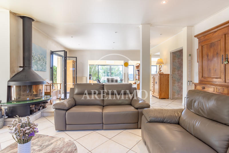 Maison - 152 m² - 5 pièces