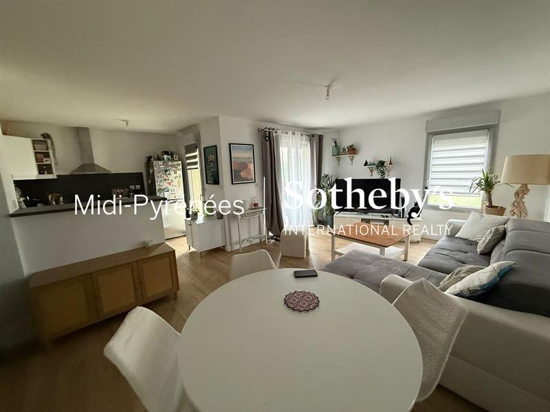 Appartement - 60 m² - 3 pièces