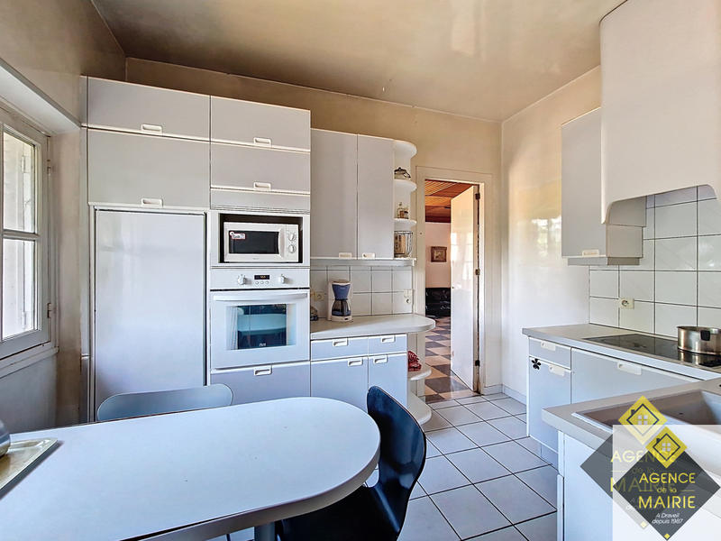 Maison - 142 m² - 6 pièces