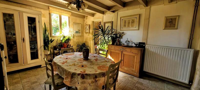 Maison - 195 m² - 6 pièces