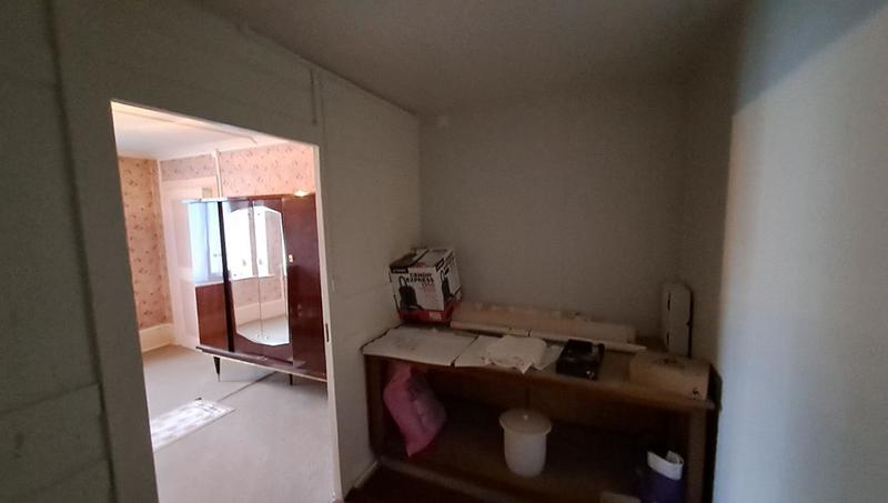 Maison - 254 m² - 8 pièces