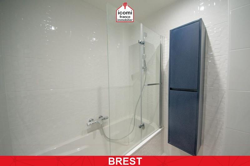 Appartement - 100 m² - 5 pièces