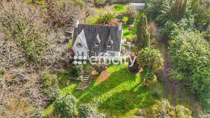 Maison - 133 m² - 7 pièces