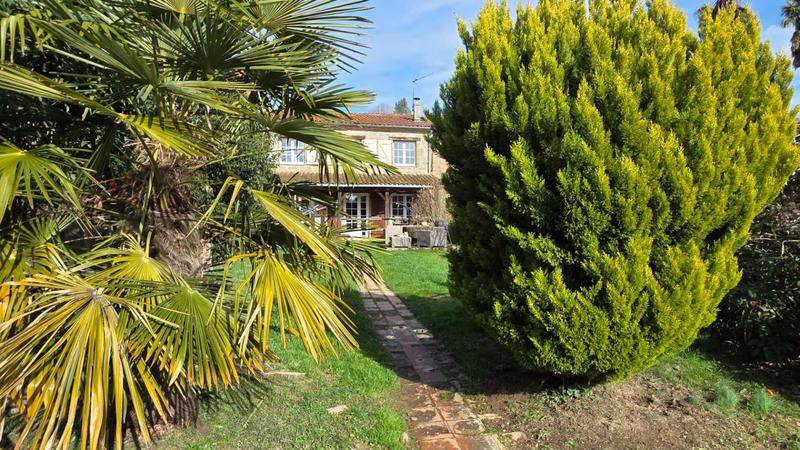 Maison - 169 m² - 7 pièces