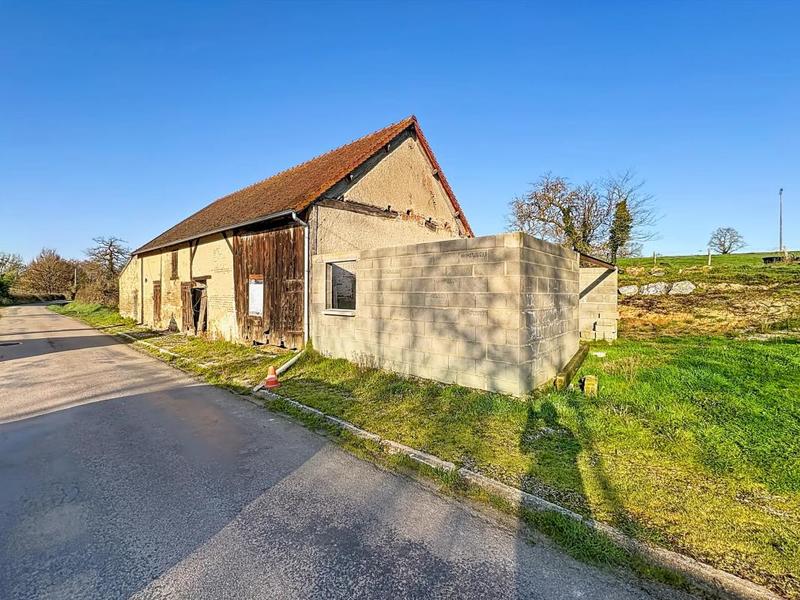 Longère - 190 m² - 1 pièce