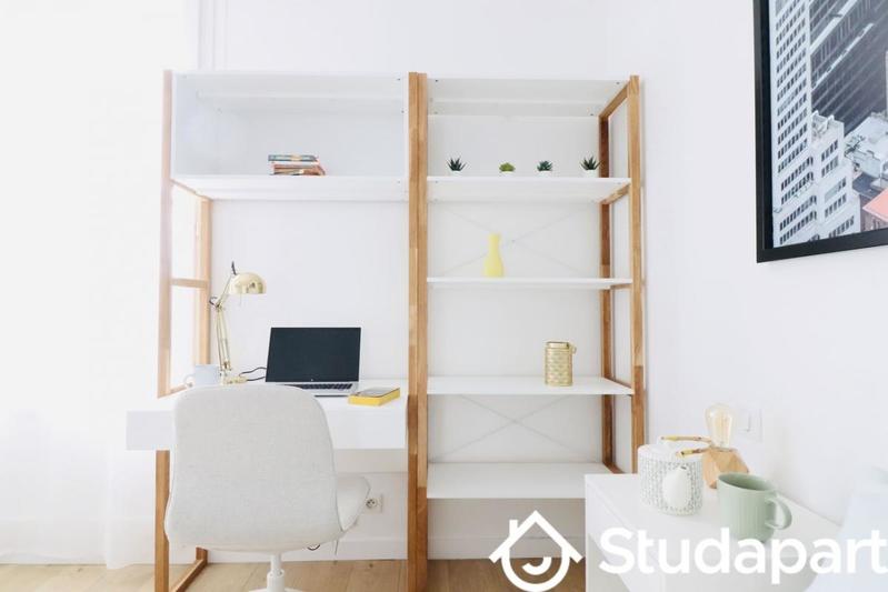 Chambre - 10 m² - 1 pièce