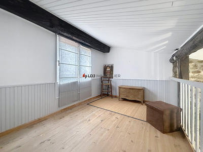 Maison - 82 m² - 5 pièces