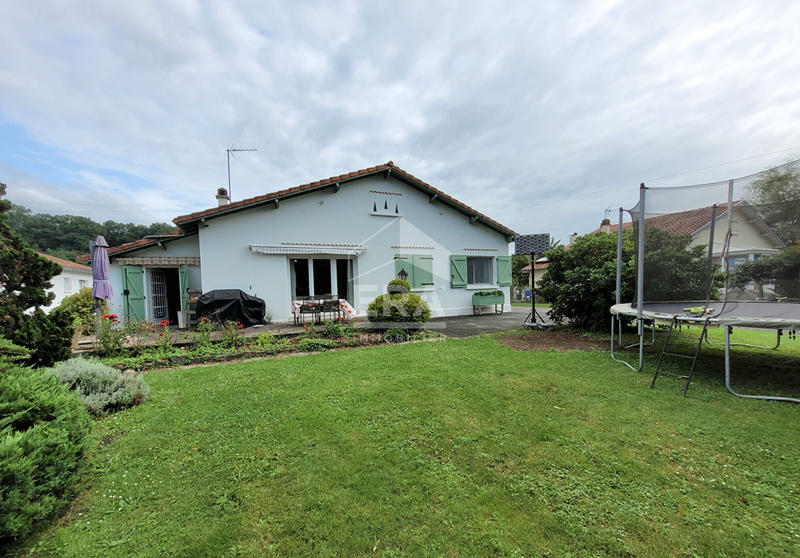 Maison - 102 m² - 4 pièces