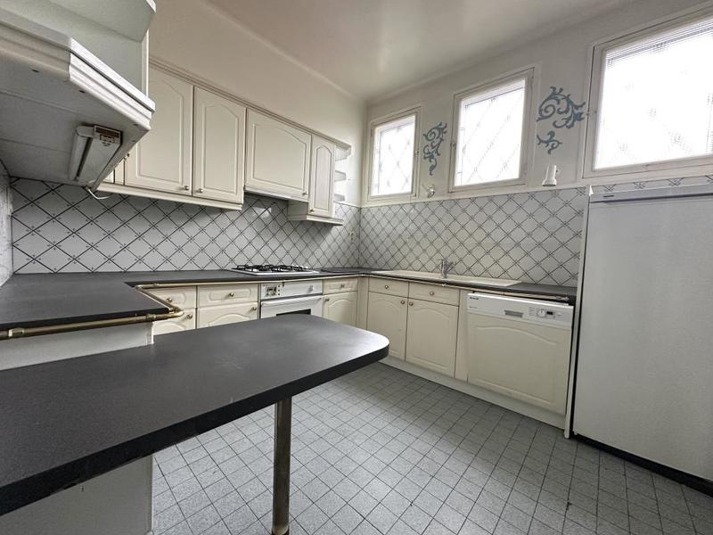 Maison - 190 m² - 8 pièces