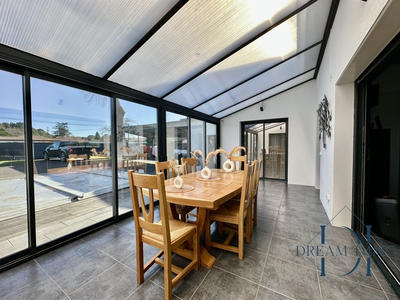 Maison contemporaine - 127 m² - 4 pièces