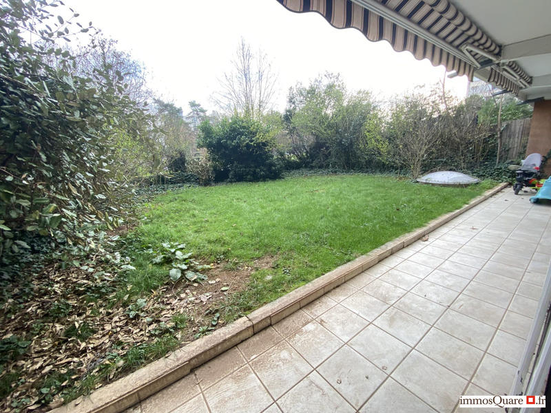 Appartement - 75 m² - 3 pièces