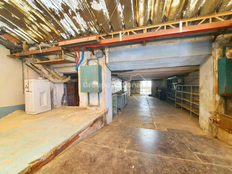 Immeuble - 4 pièces