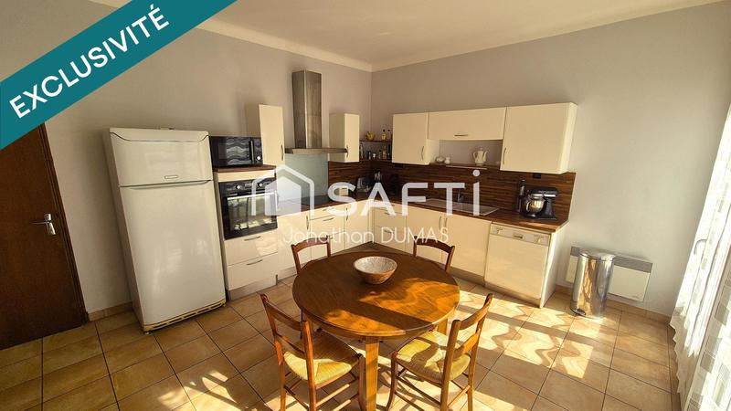 Maison de maîtres - 360 m² - 12 pièces