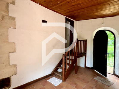 Maison - 221 m² - 8 pièces