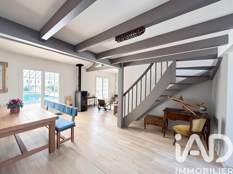 Maison - 150 m² - 6 pièces