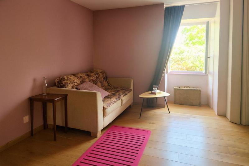 Maison en pierre - 208 m² - 5 pièces