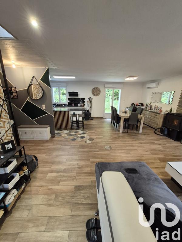 Maison - 98 m² - 4 pièces