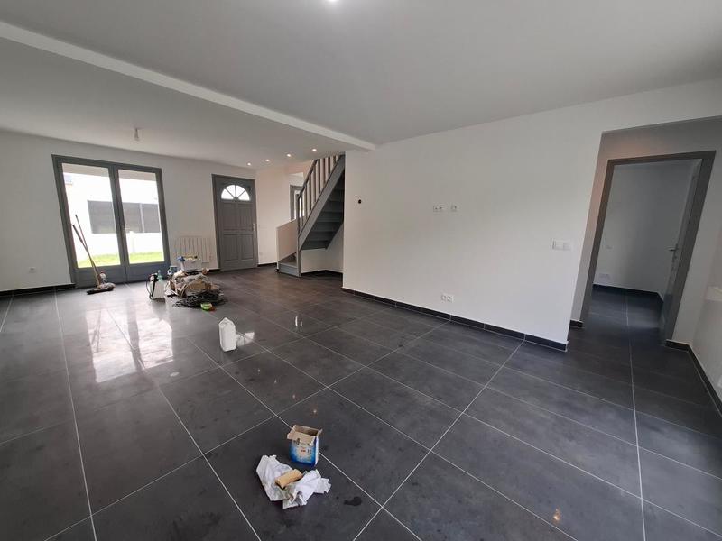 Maison - 110 m² - 5 pièces